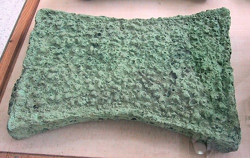 Datei:Copper Ingot Crete.jpg