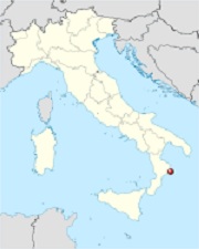 Datei:Crotone-Italien.jpg