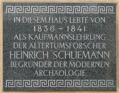 Datei:Fuerstenberg Schliemann Gedenktafel.jpg