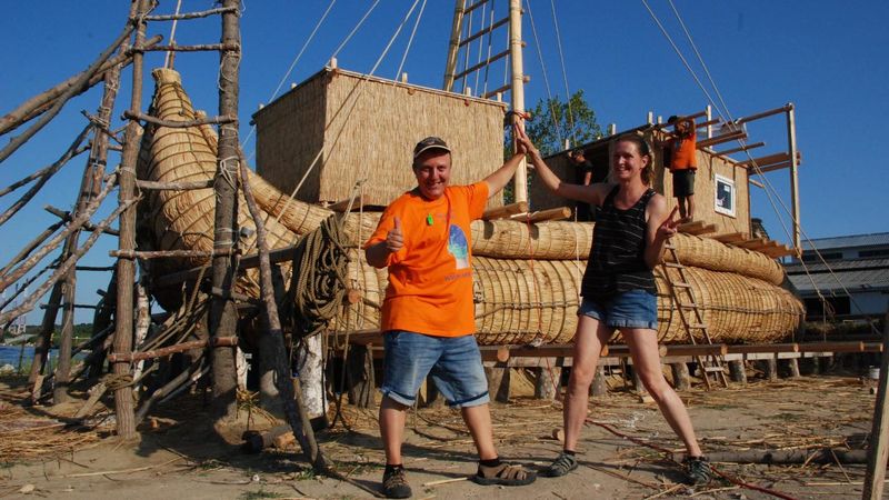 Datei:ABORA IV-6.jpg