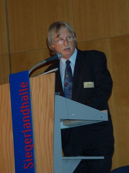 Datei:Dieter Bremer.jpg