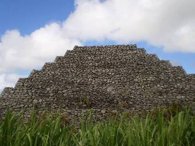 Mauritius Pyramide 1.jpg